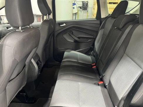 Certified 2019 Ford Escape SE AWD/4WD image 43