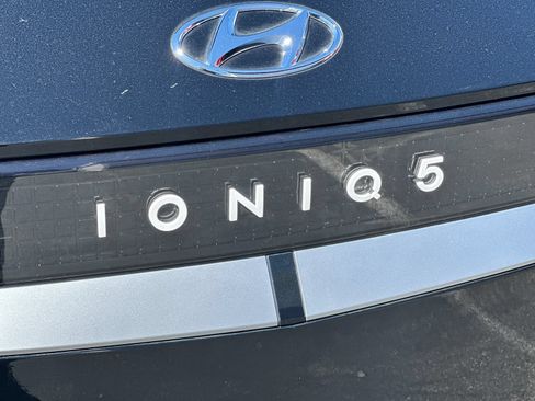 Used 2024 Hyundai Ioniq 5 SEL RWD image 27