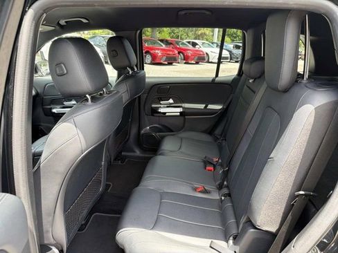 Used 2024 Mercedes-Benz EQB 250+ image 12