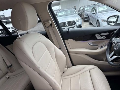 Used 2020 Mercedes-Benz GLC 300 image 10
