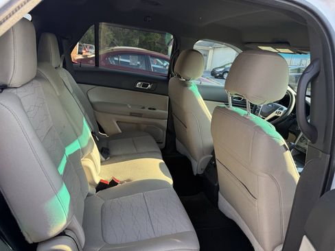 Used 2013 Ford Explorer 4WD image 21