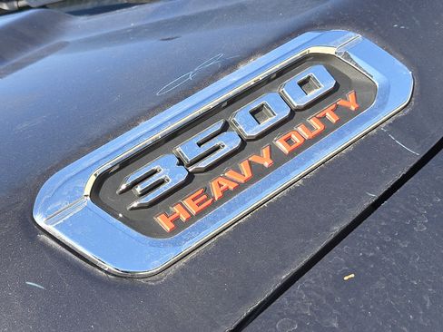 New 2026 RAM 3500 Limited image 8