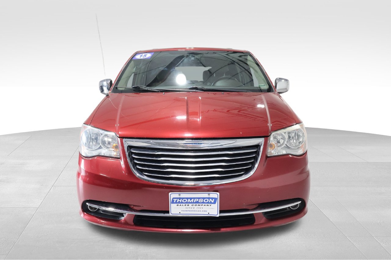 Used 2015 Chrysler Town & Country Touring-L w/ Driver Convenience Group FWD image 5