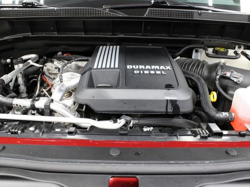 Used 2024 Chevrolet Silverado 1500 High Country w/ High Country Premium Package AWD/4WD image 40