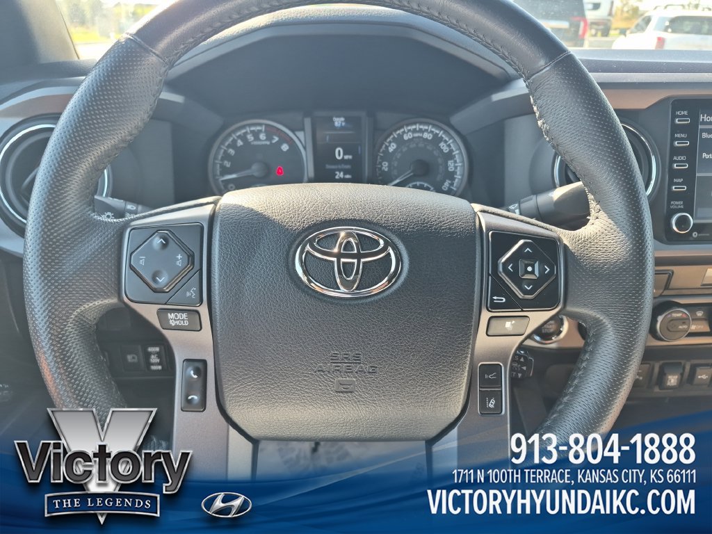 Used 2023 Toyota Tacoma TRD Sport w/ Technology Package AWD/4WD image 14