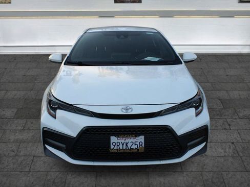 Used 2022 Toyota Corolla SE w/ Carpet Mat Package (TMS) FWD image 2