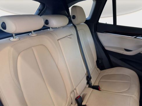Used 2016 BMW X1 xDrive28i AWD/4WD image 19
