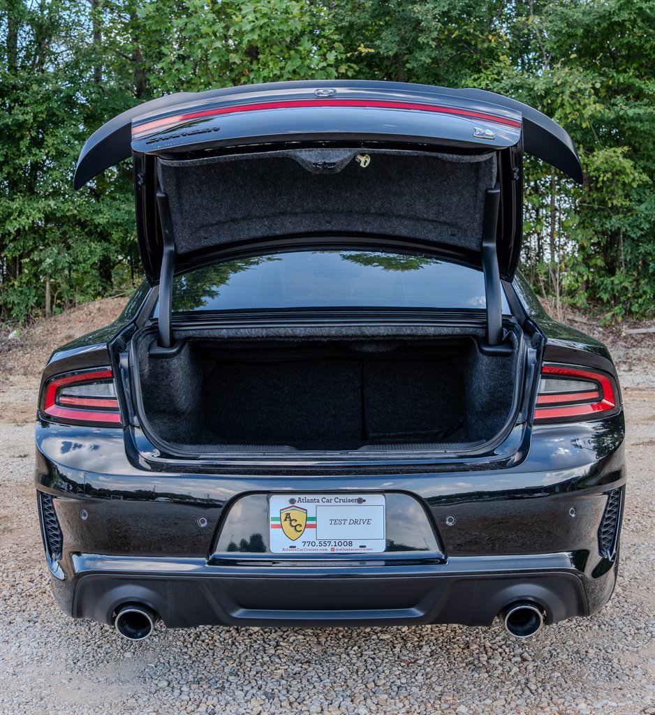 Used 2020 Dodge Charger Scat Pack RWD image 9