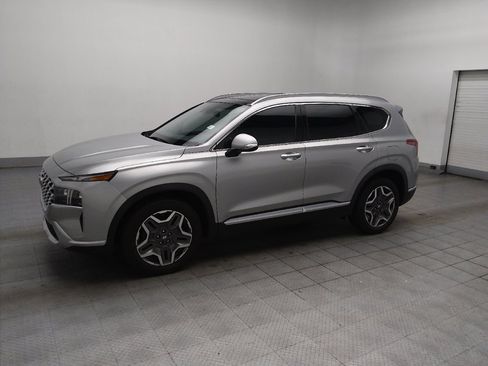 Used 2022 Hyundai Santa Fe Limited FWD image 2