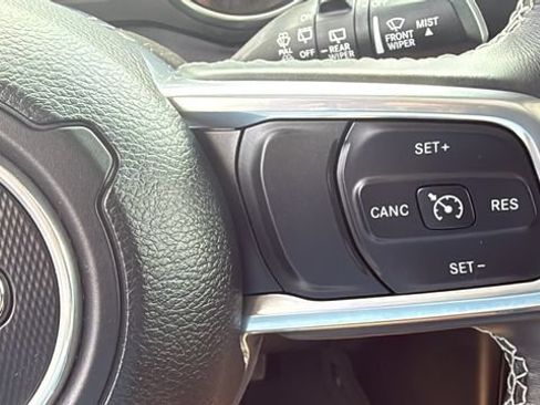 Used 2022 Jeep Wrangler Unlimited Sahara w/ Cold Weather Group AWD/4WD image 16