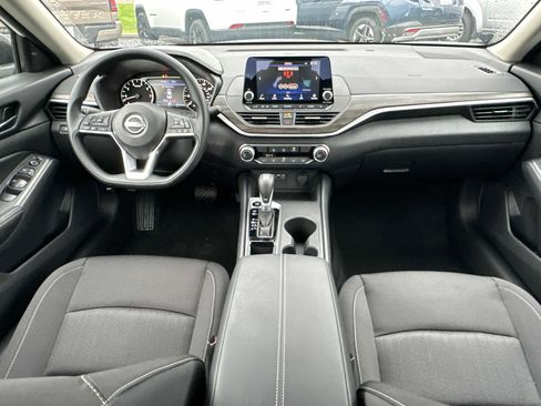 New 2026 Nissan Altima 2.5 SV FWD image 29