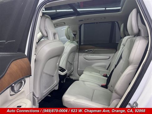 Used 2016 Volvo XC90 T6 Inscription w/ Vision Package AWD/4WD image 9