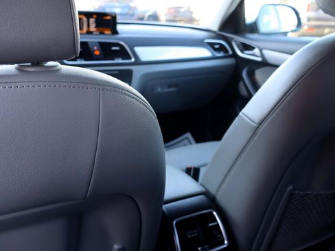 Used 2017 Audi Q3 2.0T Premium image 24