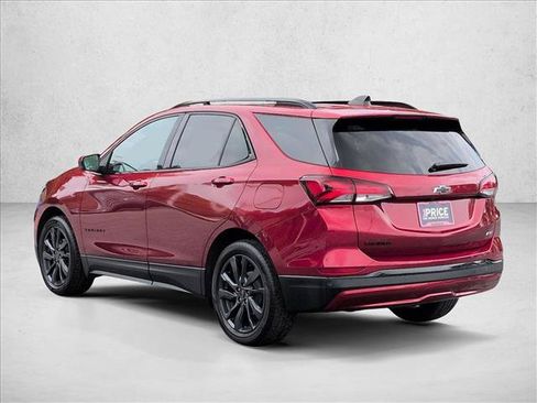 Certified 2024 Chevrolet Equinox RS FWD image 8