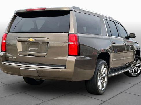 Used 2015 Chevrolet Suburban LTZ AWD/4WD image 12