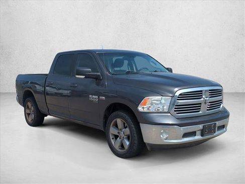 Used 2019 RAM 1500 Big Horn image 3