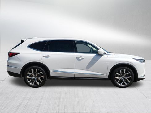 Certified 2024 Acura MDX w/ Technology Package AWD/4WD image 8