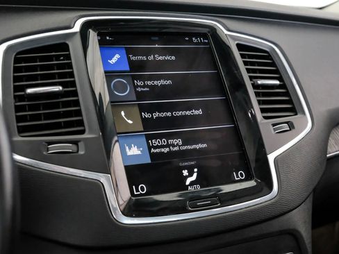 Used 2020 Volvo XC90 T5 Momentum w/ Protection Package Premier FWD image 30