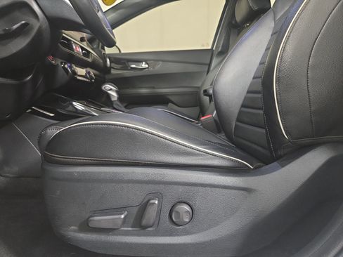Used 2024 Kia Forte GT-Line w/ GT-Line Premium Package FWD image 31