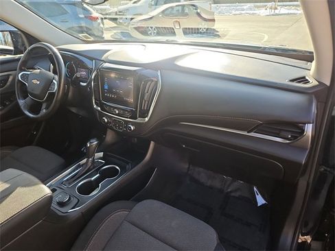 Used 2020 Chevrolet Traverse LT w/ Driver Confidence II Package image 28
