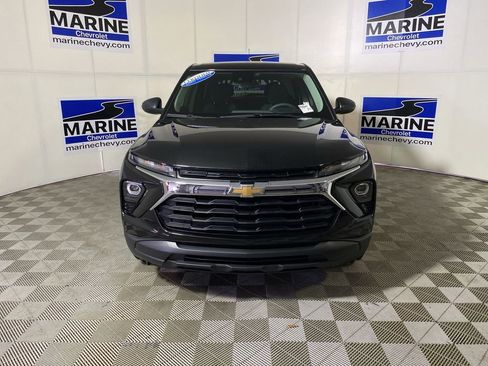 Used 2024 Chevrolet TrailBlazer LS w/ LS Convenience Package AWD/4WD image 12