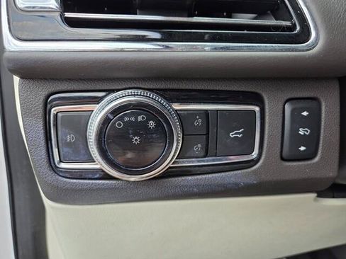 Used 2019 Lincoln Navigator Black Label AWD/4WD image 13