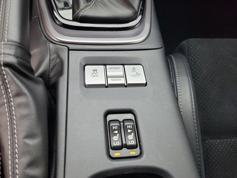 Used 2025 Toyota GR86 Premium RWD image 29