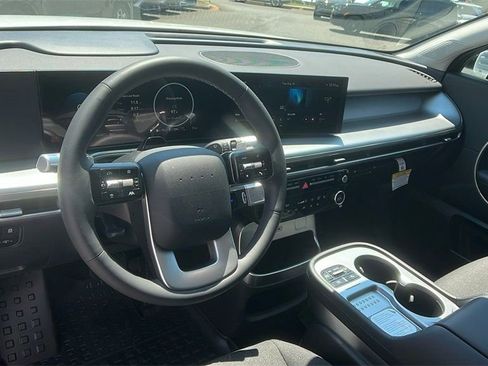 New 2026 Hyundai Ioniq 9 SE AWD/4WD image 19