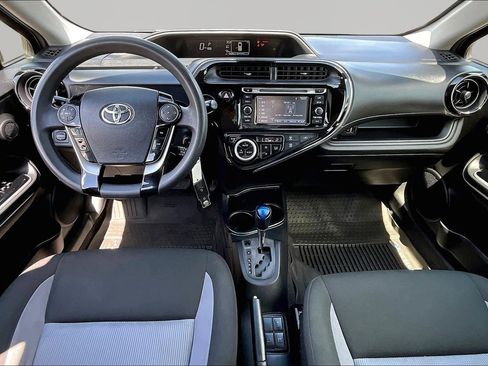Used 2019 Toyota Prius C FWD image 7