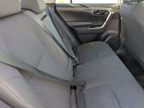 Used 2022 Toyota RAV4 LE w/ Carpet Mat Package (TMS) FWD image 14