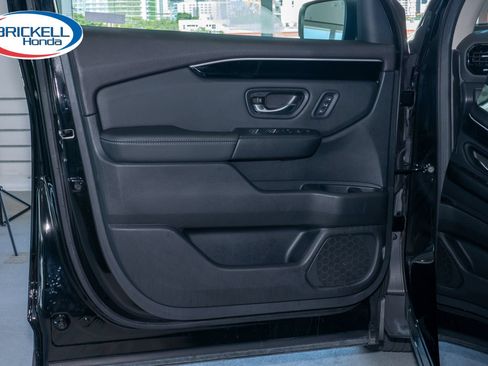 Certified 2024 Honda Pilot EX-L image 12