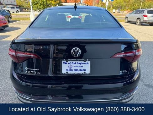 Used 2024 Volkswagen Jetta SEL FWD image 6