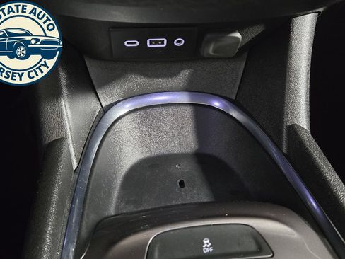 Used 2023 Chevrolet Malibu LT FWD image 16