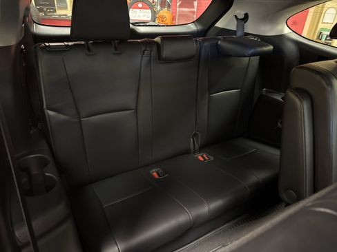 Used 2022 Toyota Highlander XLE image 21
