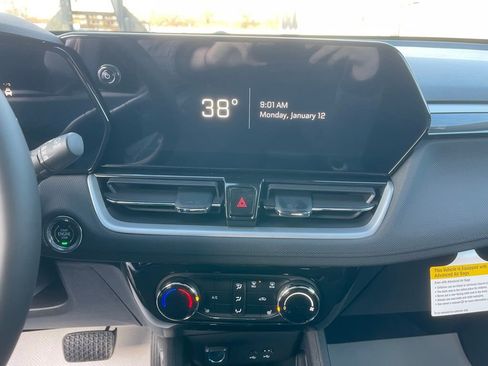 New 2026 Chevrolet TrailBlazer LT w/ LT Cold Weather Package image 16