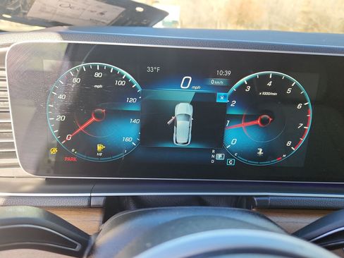 Used 2021 Mercedes-Benz GLE 350 4MATIC image 18