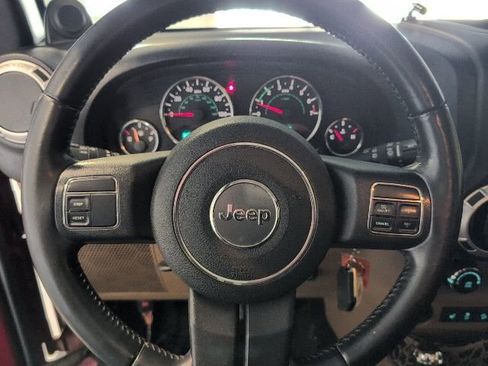 Used 2012 Jeep Wrangler Unlimited Sahara w/ Trailer Tow Group AWD/4WD image 15