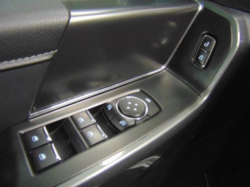Used 2022 Ford F150 XLT w/ Equipment Group 302A High AWD/4WD image 8