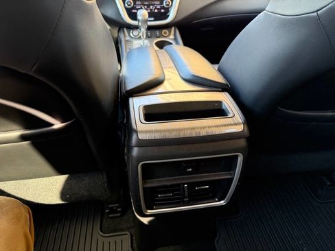 Used 2017 Nissan Murano SL w/ Cargo Package image 11