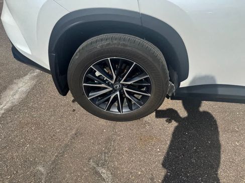 Used 2024 Lexus NX 350 AWD image 11