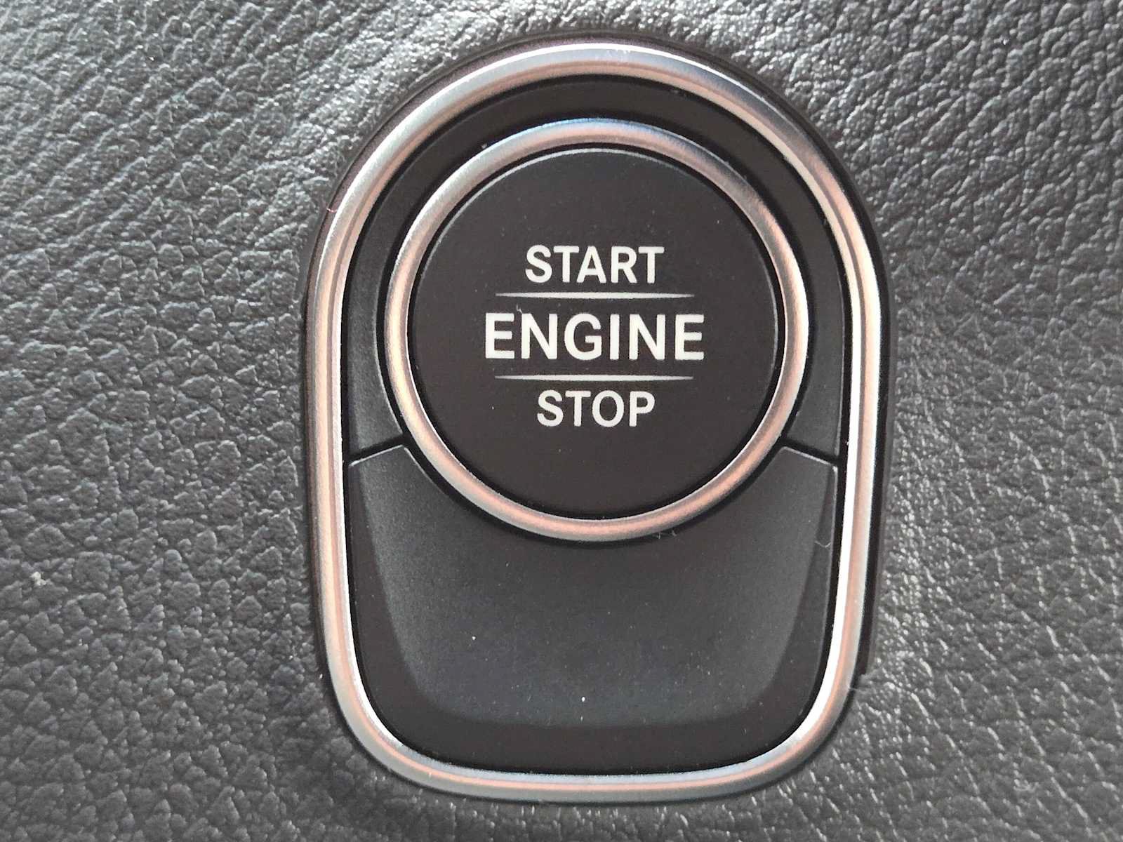 Used 2025 Mercedes-Benz Sprinter 2500 image 33