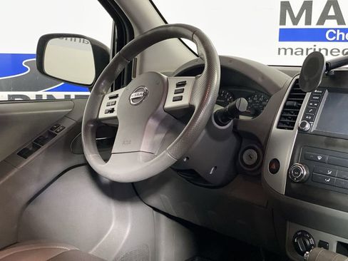 Used 2019 Nissan Frontier SV AWD/4WD image 10