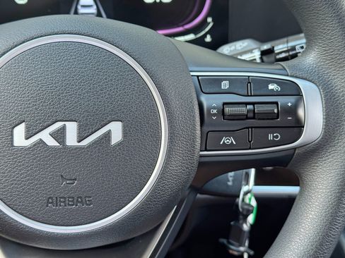 Used 2023 Kia Sportage LX FWD image 20