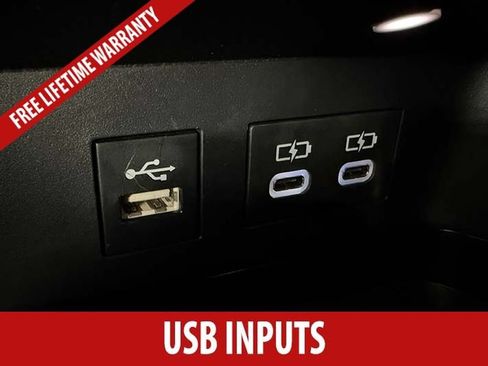 Used 2025 Toyota Camry SE FWD image 16