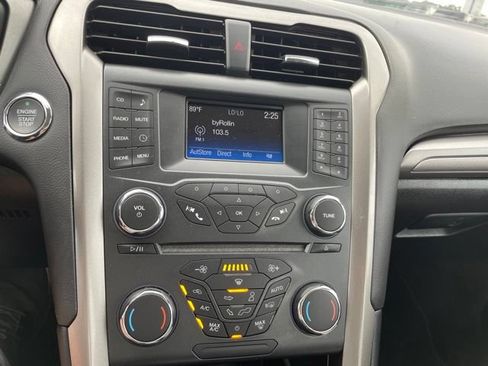 Used 2018 Ford Fusion S FWD image 39