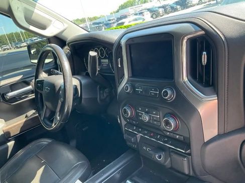Used 2020 Chevrolet Silverado 1500 LT Trail Boss AWD/4WD image 13