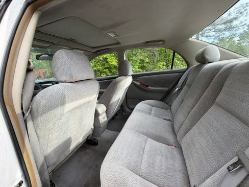 Used 2004 Toyota Corolla S FWD image 14