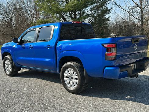 Certified 2024 Nissan Frontier SV w/ SV Convenience Package image 8
