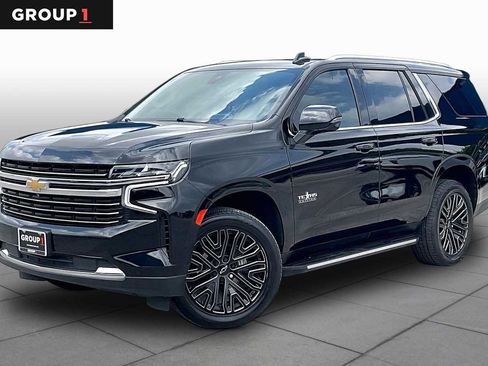 Used 2021 Chevrolet Tahoe LT w/ LT Signature Package RWD image 1