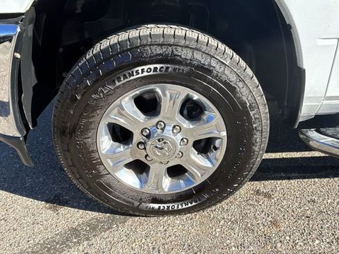 Used 2024 RAM 2500 Big Horn image 31